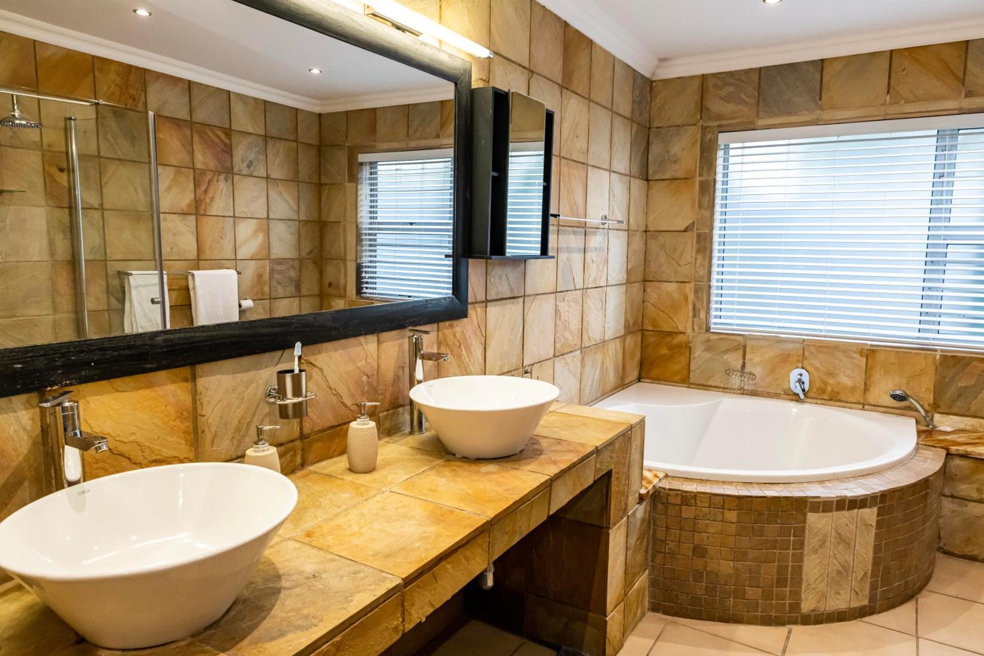 Vanilla Guesthouse Johannesburg Bagian luar foto